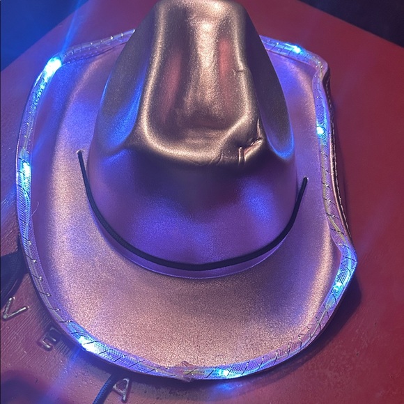 LED Light-Up Cowboy Hat - Purple - Picture 4 of 4